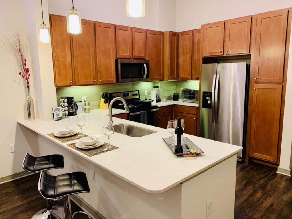 Downtown Apt Free Parking - Pool - Gym - Fully Kitchen Хьюстон Экстерьер фото