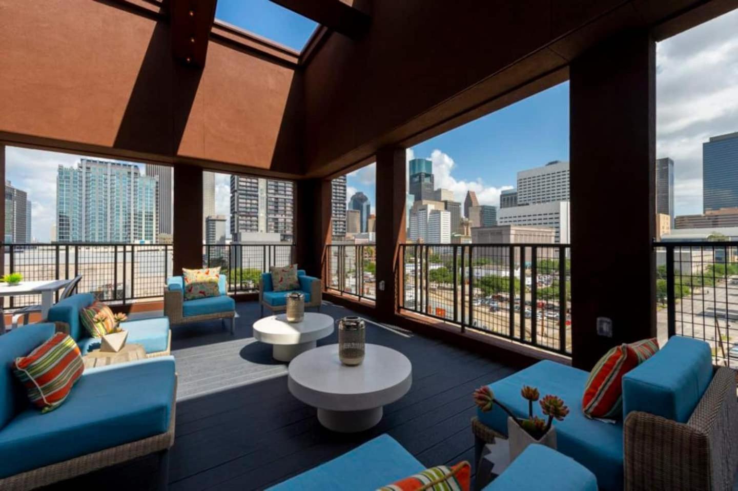 Downtown Apt Free Parking - Pool - Gym - Fully Kitchen Хьюстон Экстерьер фото