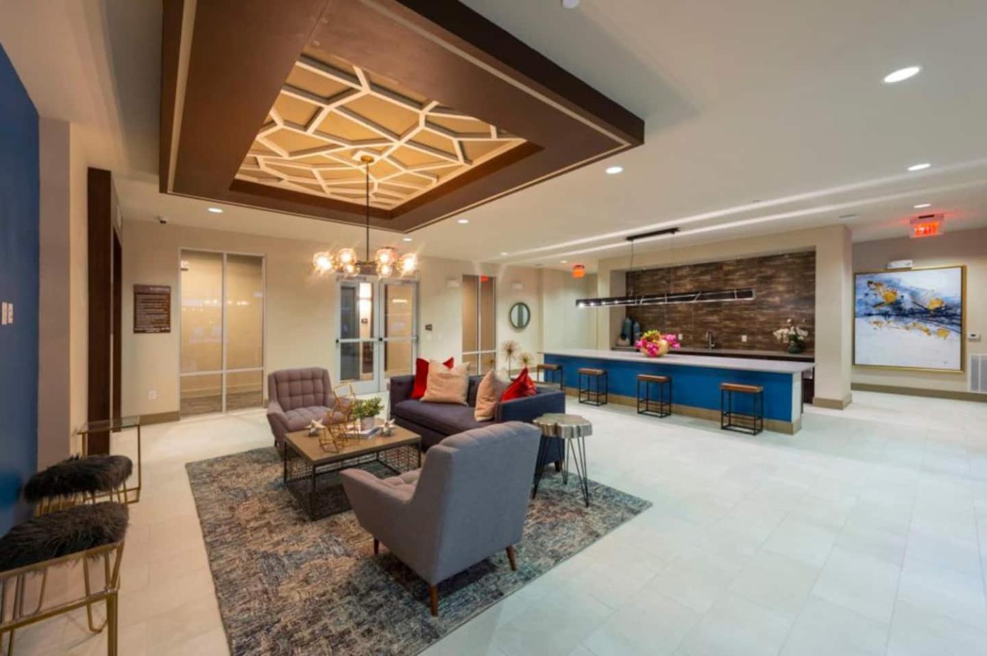 Downtown Apt Free Parking - Pool - Gym - Fully Kitchen Хьюстон Экстерьер фото