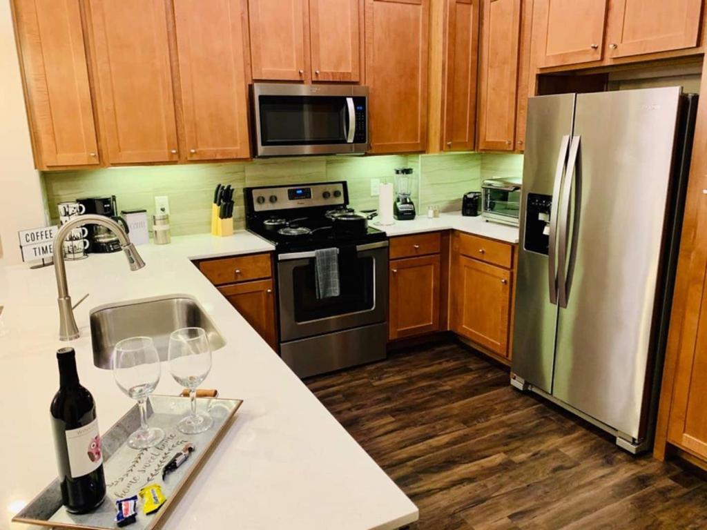 Downtown Apt Free Parking - Pool - Gym - Fully Kitchen Хьюстон Экстерьер фото
